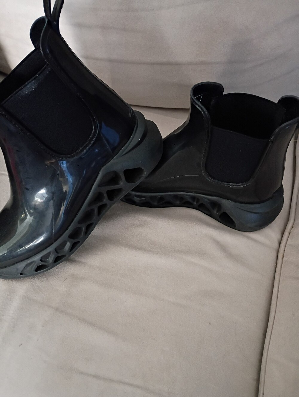 Spring Step Black Women's Chelsea Rain Ankle Boots - 8 1/2. - 39